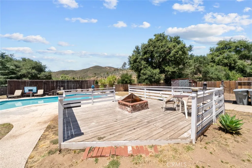 https://cdn.realtyfeed.com/cdn/127/306709952/65d0a653922a468a0a68b81720964291.webp