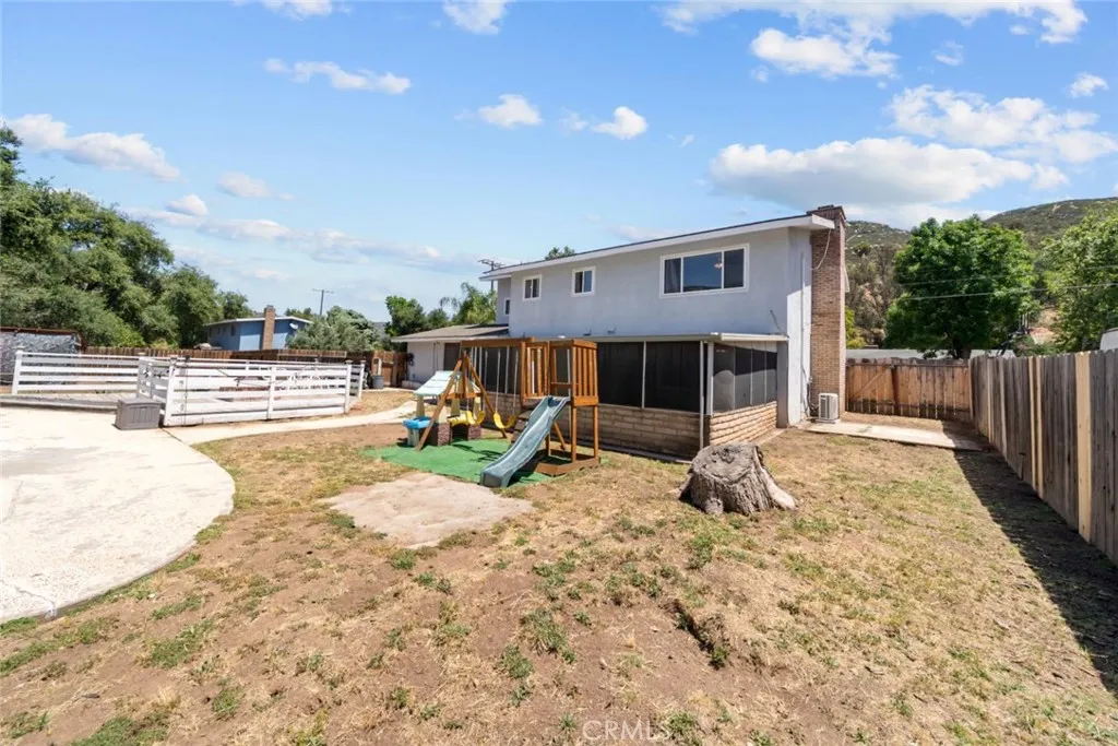 https://cdn.realtyfeed.com/cdn/127/306709952/b06f93de470c0826e2d038a3626bce32.webp