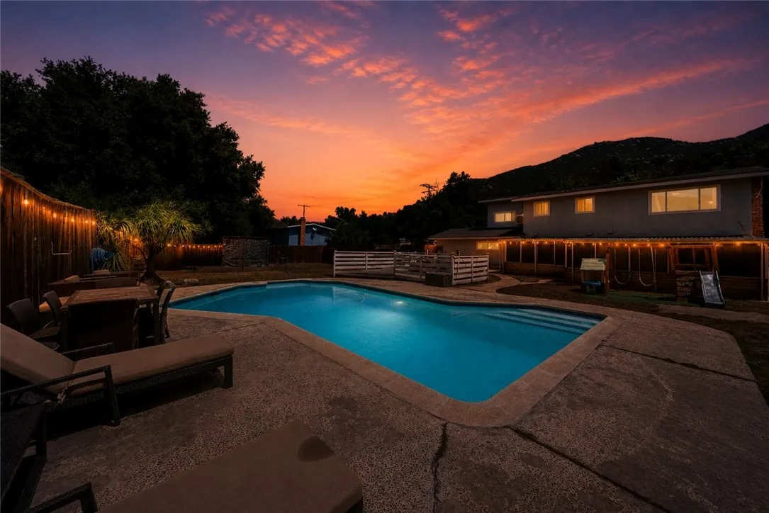 https://cdn.realtyfeed.com/cdn/127/306709952/c4f32d6e2a6b7a804d25dd1cafa291cc.webp