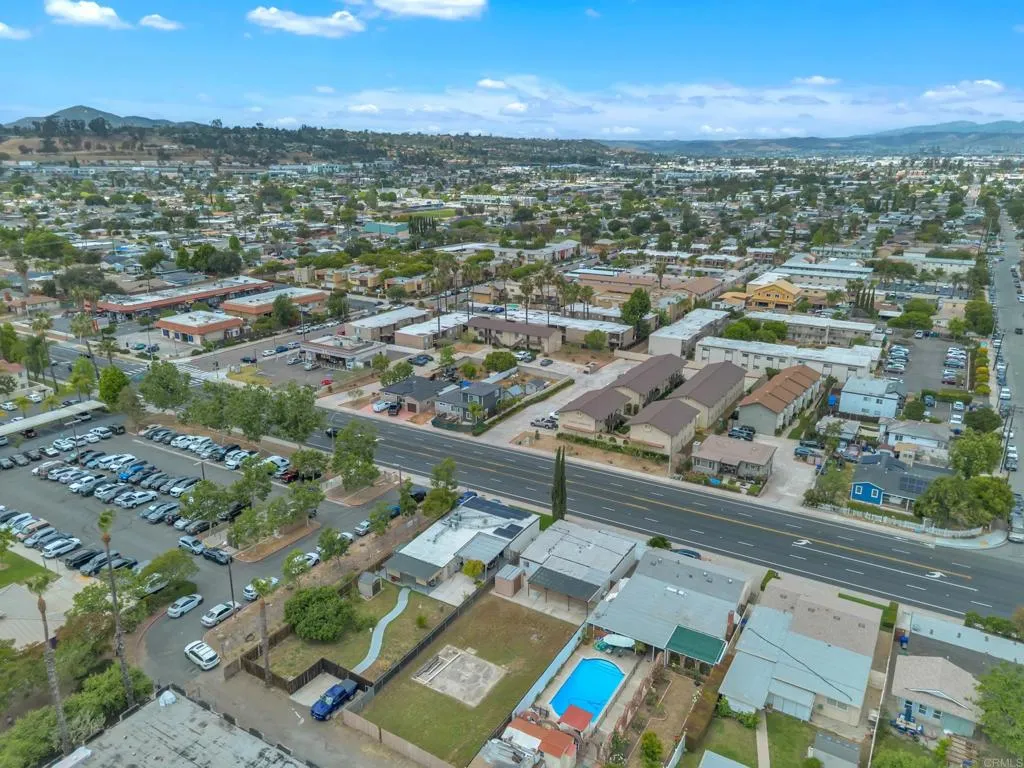 https://cdn.realtyfeed.com/cdn/127/306709964/2a268a98822f1cdfea52f80dfde4032b.webp