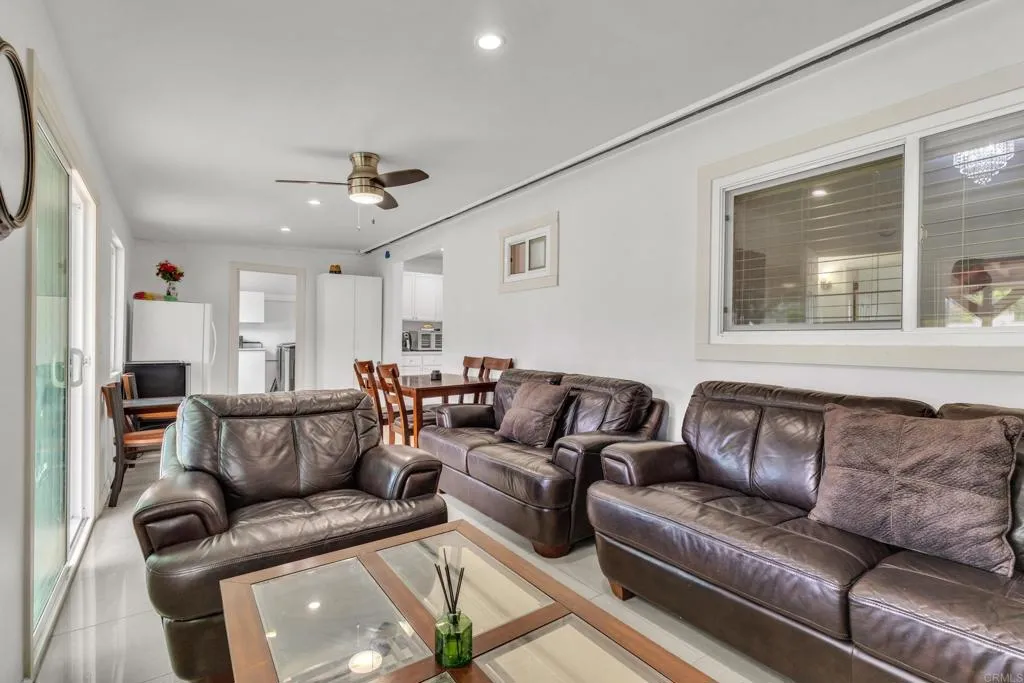 https://cdn.realtyfeed.com/cdn/127/306709964/45a145d199f93884cb56e6b543409f1a.webp