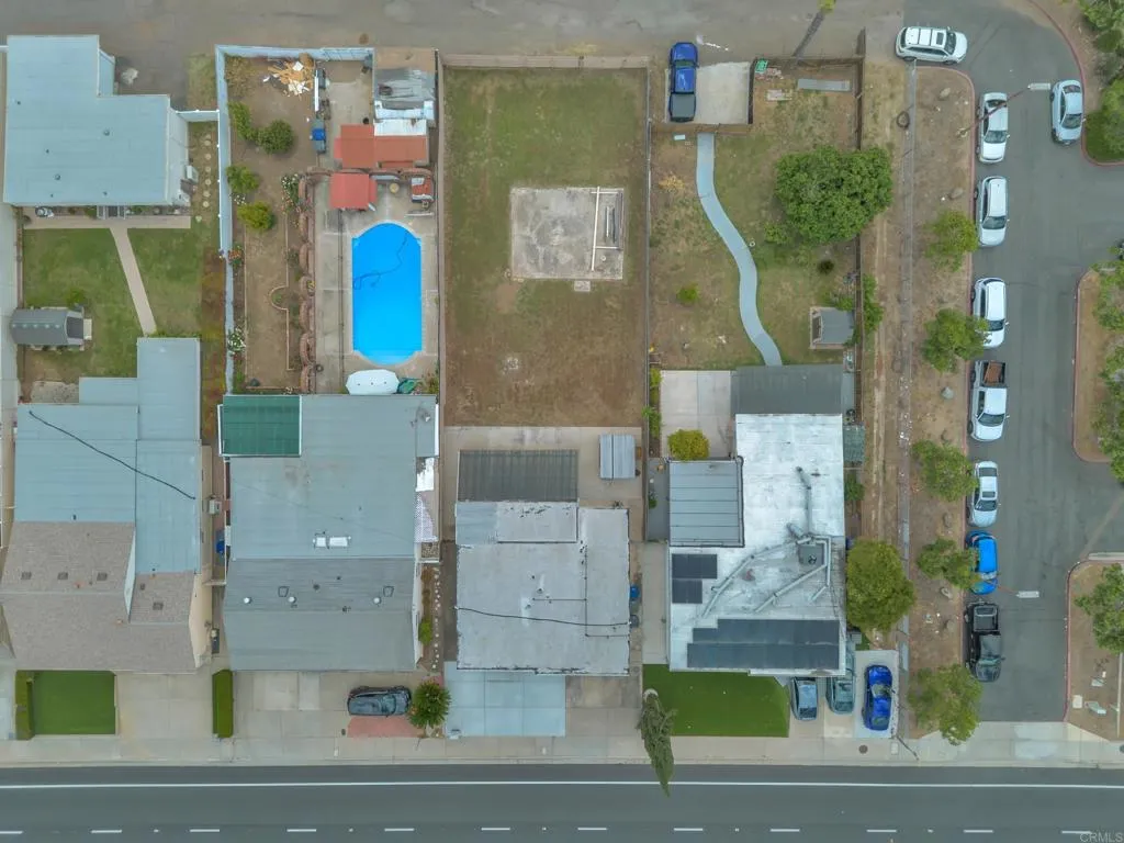 https://cdn.realtyfeed.com/cdn/127/306709964/648e3ae7c34fd77aceb06db57ef331b8.webp