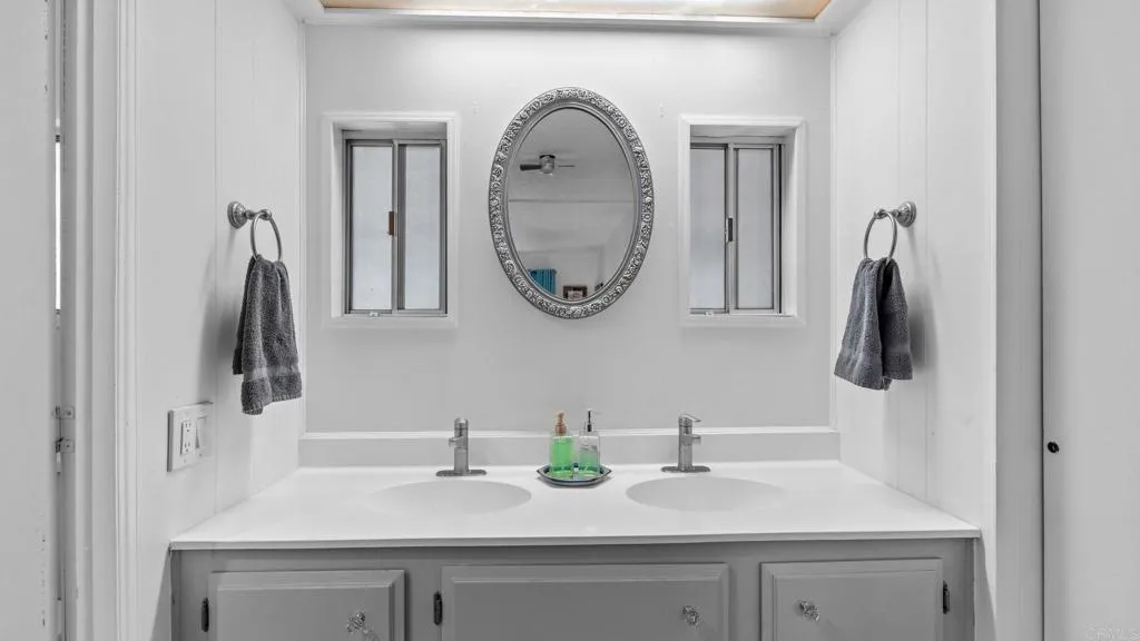 https://cdn.realtyfeed.com/cdn/127/306710008/4bb121bb914ab2bc627137770265772e.webp