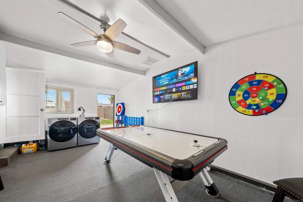 https://cdn.realtyfeed.com/cdn/127/306710062/c3d6064387ab05fb2c93e5e28751af98.webp