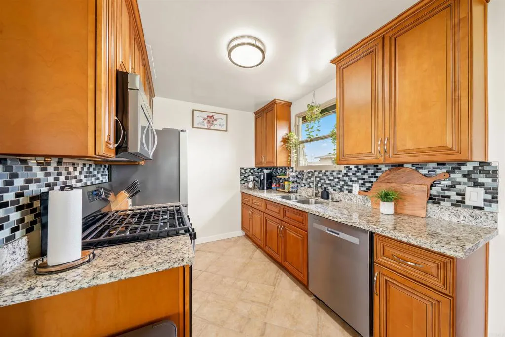 https://cdn.realtyfeed.com/cdn/127/306710062/dd1de03f349d645261c2ce40859ebb0f.webp