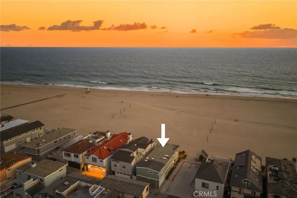 6910 W Oceanfront