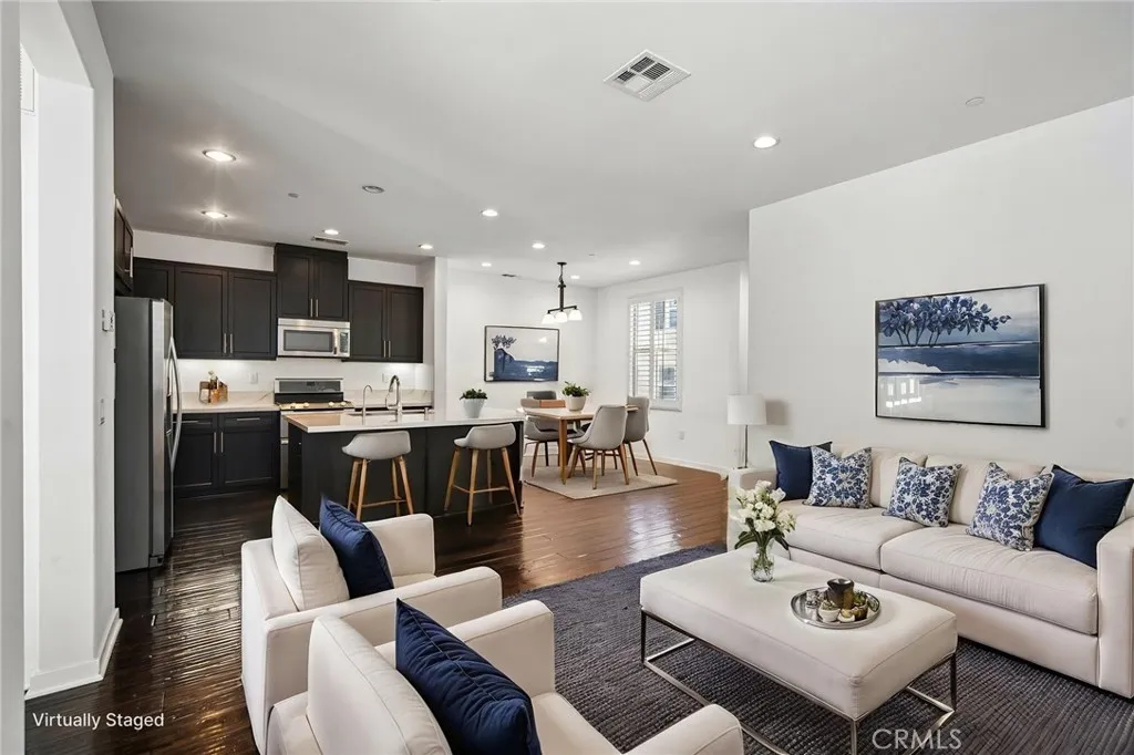 Lake Forest, CA 92630