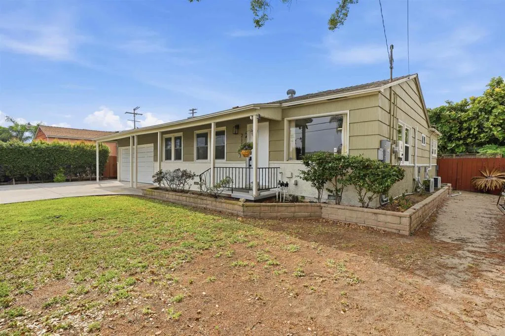 https://cdn.realtyfeed.com/cdn/127/306710195/15c13e2c9daec0c610766ef47162653e.webp