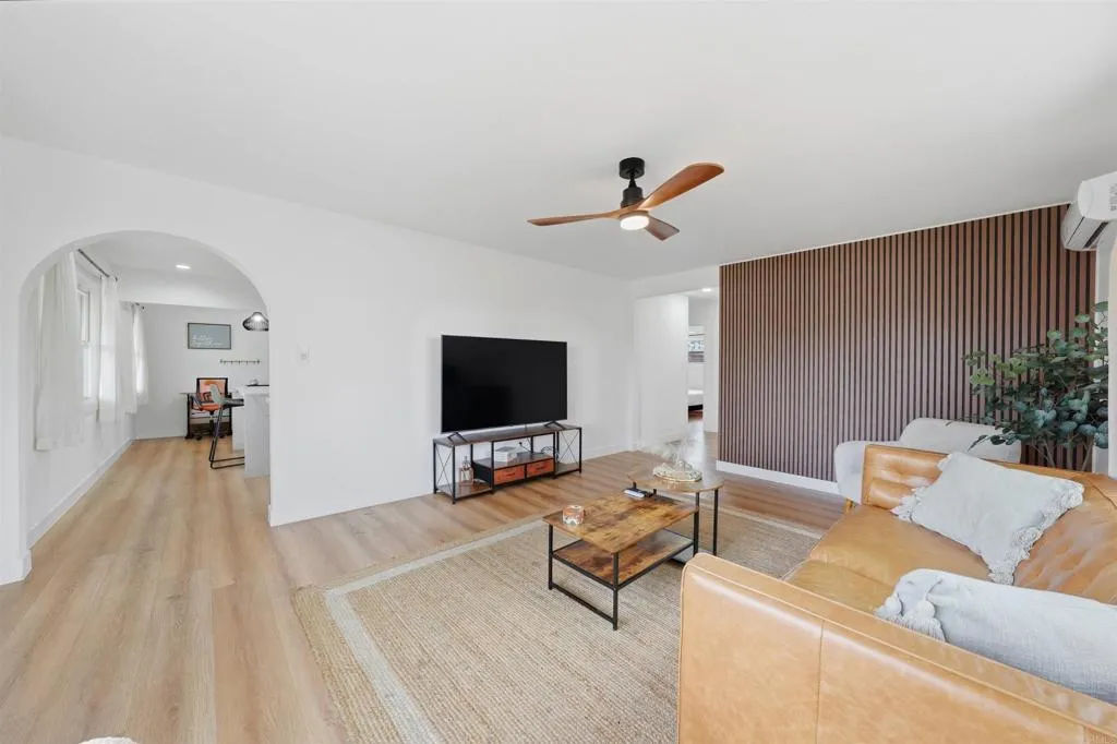 https://cdn.realtyfeed.com/cdn/127/306710195/7bace579920fbc9d42963516ac5c14ff.webp