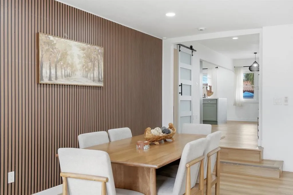 https://cdn.realtyfeed.com/cdn/127/306710195/fcde1a1827aca27dd998a0bfe83bef65.webp