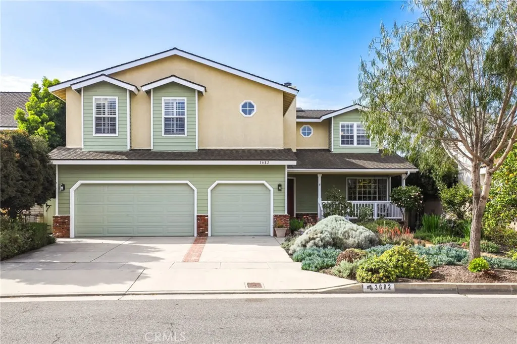 3682 La Colmena Way