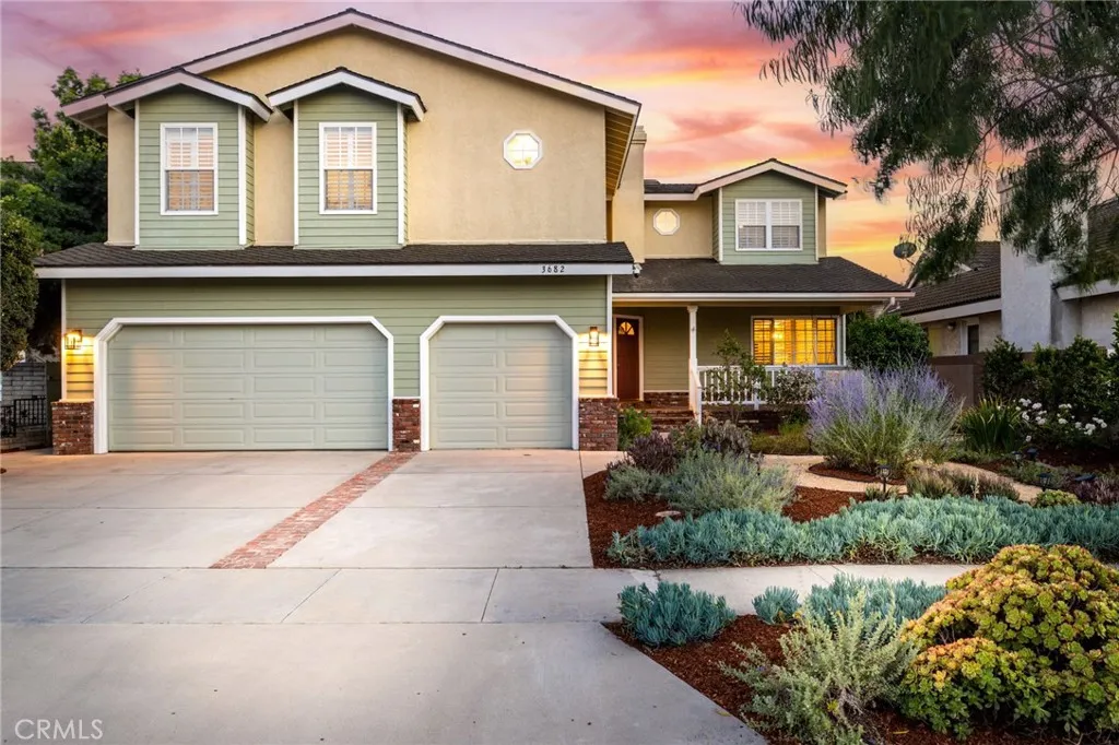 Los Alamitos, CA 90720