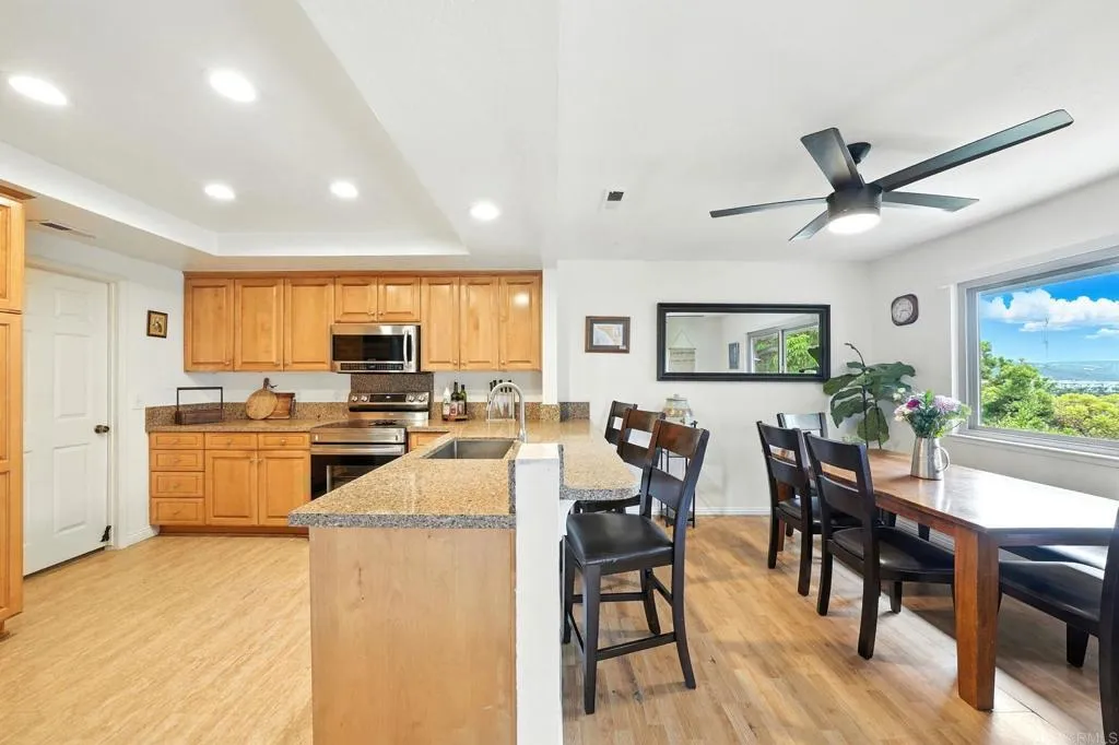 Photo #14: PTP2603396 Listing: Photo #14