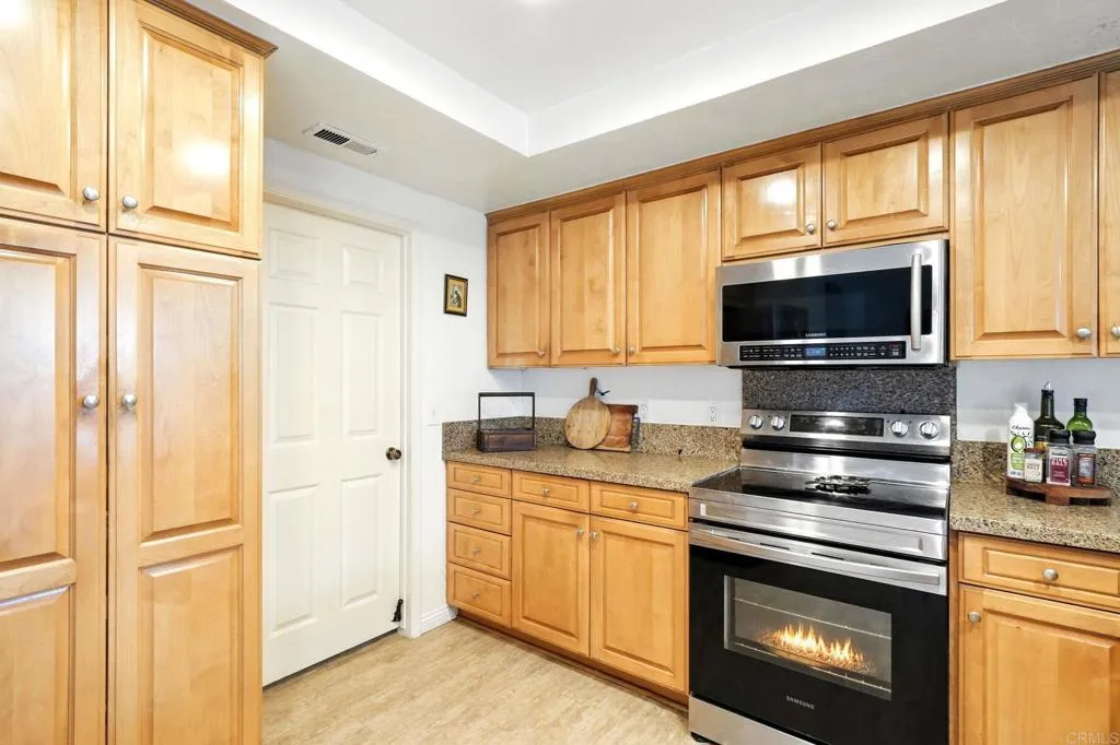 Photo #11: PTP2603396 Listing: Photo #11