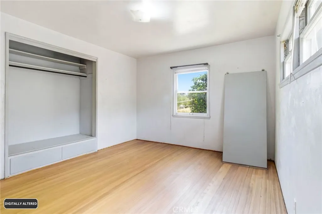 https://cdn.realtyfeed.com/cdn/127/306710254/4d64ecb6052f8704ef2d7df82c68572e.webp