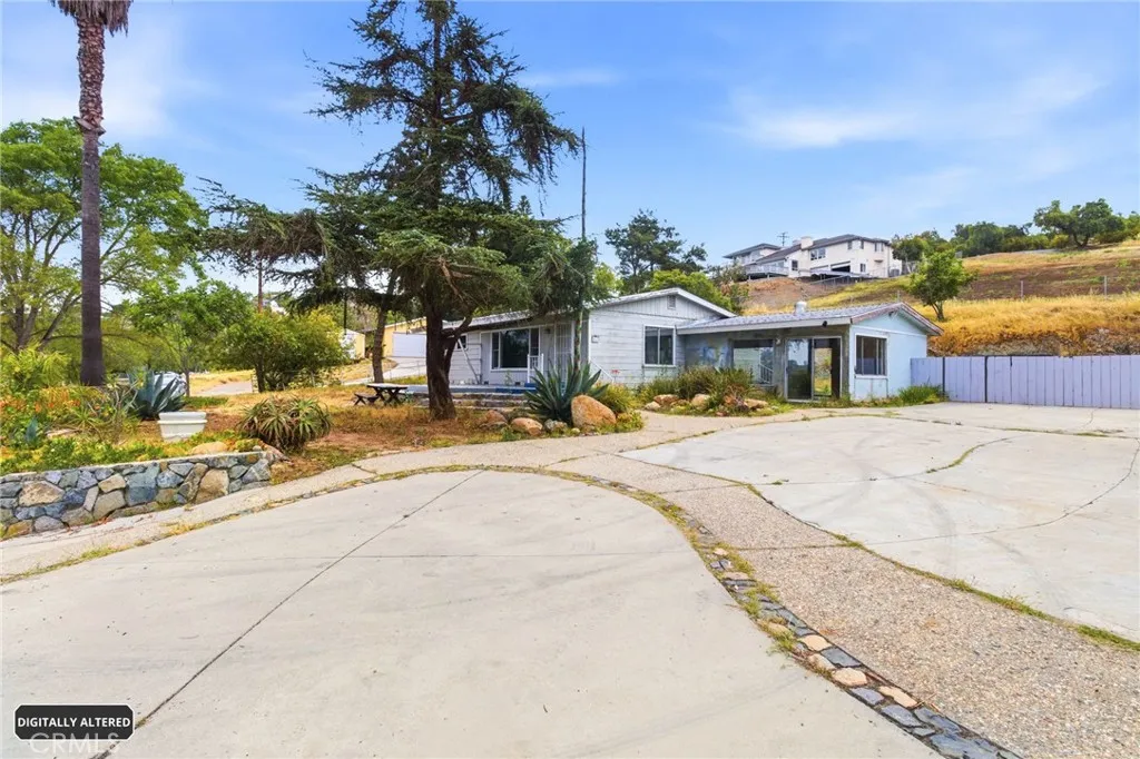 https://cdn.realtyfeed.com/cdn/127/306710254/d3388d531ee339b187c325f529ddc95f.webp