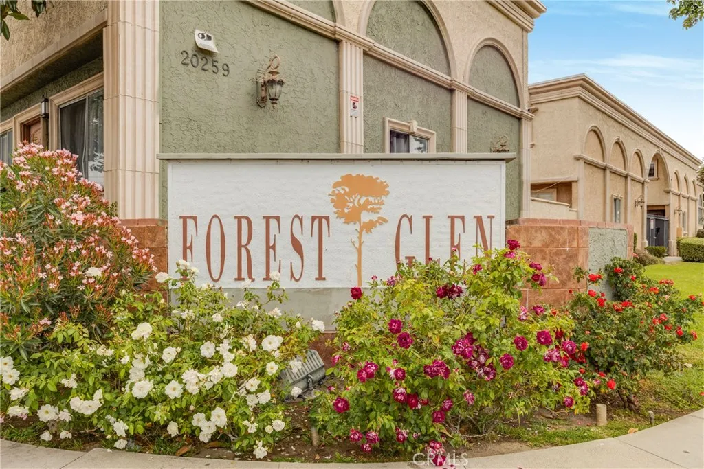 Winnetka, CA 91306