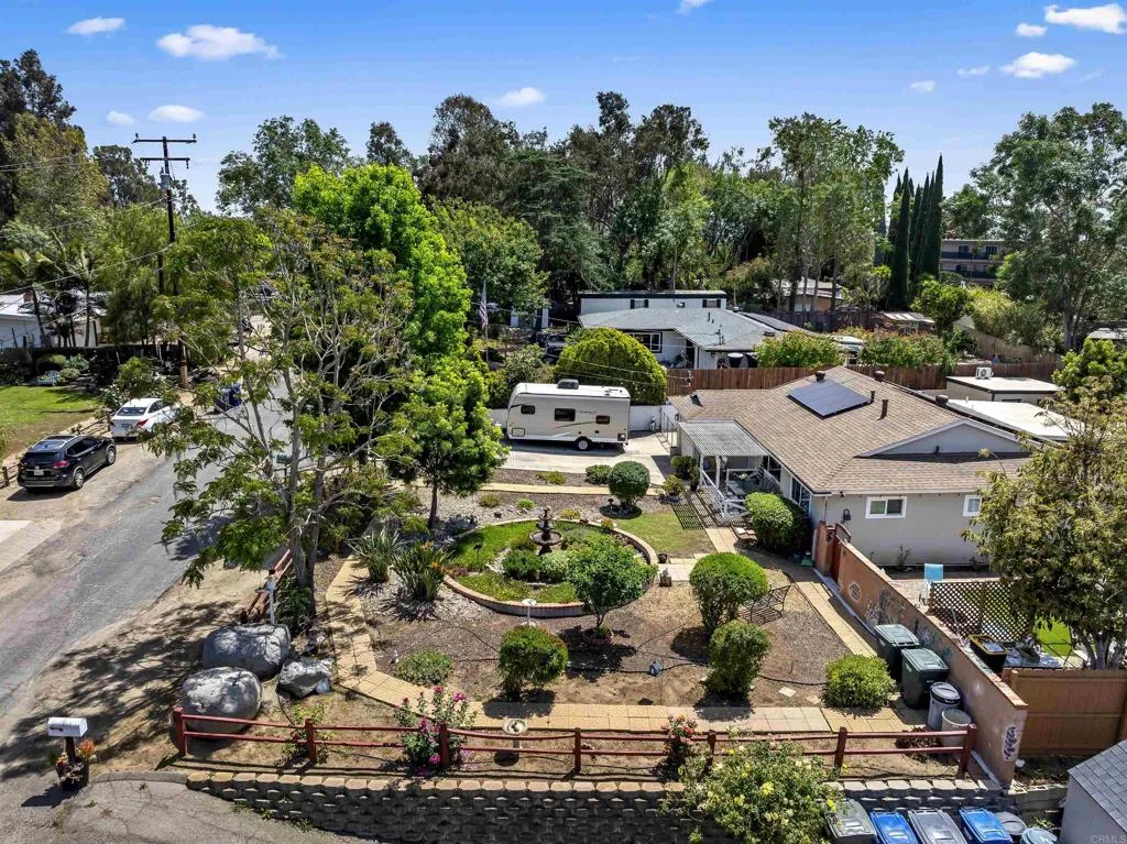 https://cdn.realtyfeed.com/cdn/127/306710307/36f1be30332dcee87777b816380a8997.webp