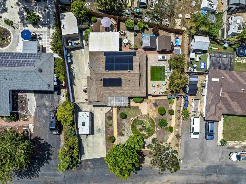 https://cdn.realtyfeed.com/cdn/127/306710307/4eadd7cebfc7ce1a807d5218ae518e0a.webp