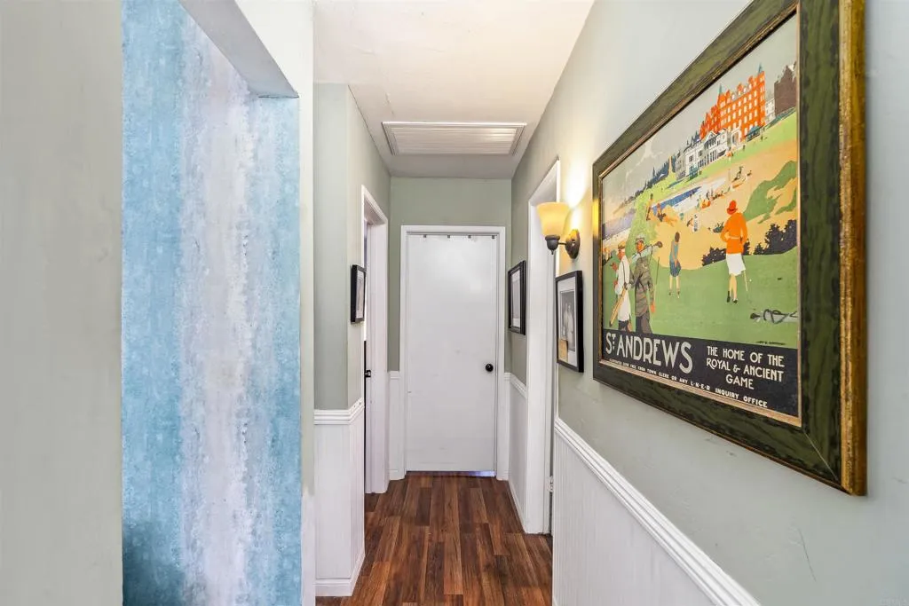https://cdn.realtyfeed.com/cdn/127/306710307/528404659ce0e43dd2f7e76a383fa412.webp
