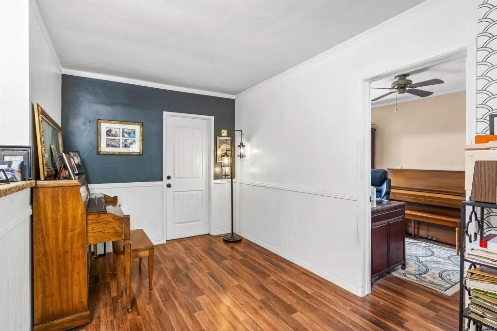 https://cdn.realtyfeed.com/cdn/127/306710307/5d7fe6cdc718ed0f2a32c8921dae72c0.webp
