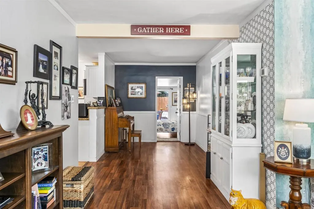 https://cdn.realtyfeed.com/cdn/127/306710307/f42baa14197840e2713003e3e6681b2c.webp