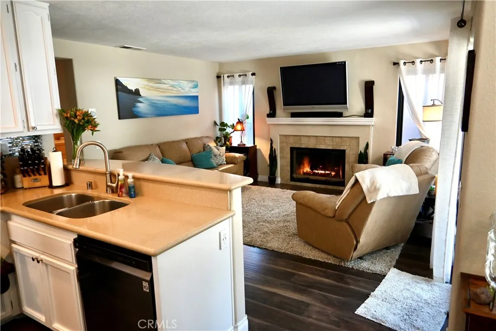 https://cdn.realtyfeed.com/cdn/127/306710324/0da5505789b662633781f5bb1707aa61.webp