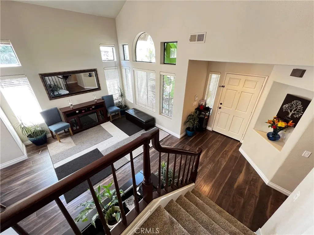 https://cdn.realtyfeed.com/cdn/127/306710324/a115dbe1b2018b0d1ff7637ea43cee72.webp