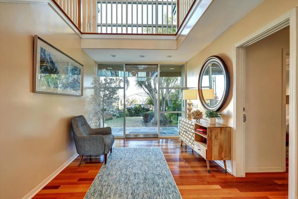 https://cdn.realtyfeed.com/cdn/127/306710350/477b1febfedb4c7a7d2997745694e257.webp