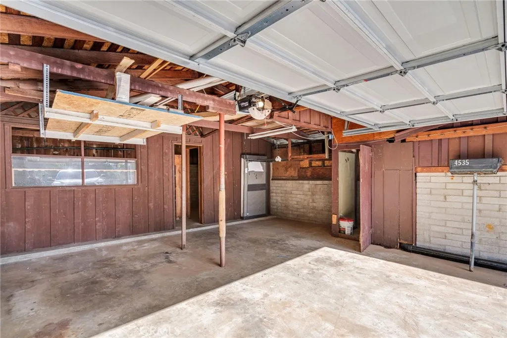 https://cdn.realtyfeed.com/cdn/127/306710354/d8711fd708f7809f3fba61dd42250a8d.webp