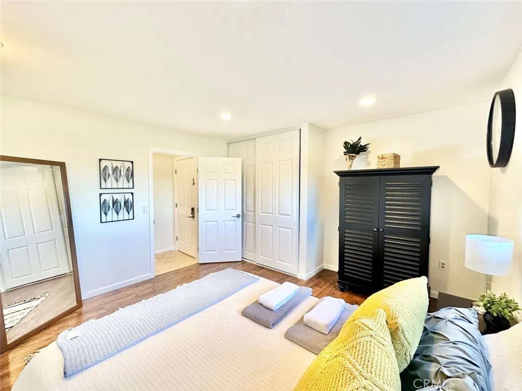 https://cdn.realtyfeed.com/cdn/127/306710377/0a414298ab5be6b835492da15d1b43b7.webp