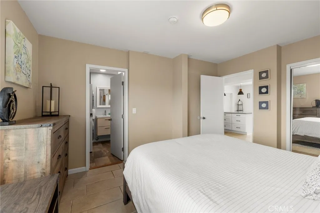 https://cdn.realtyfeed.com/cdn/127/306710377/38fdbe0644a9acfa691c32521742c555.webp