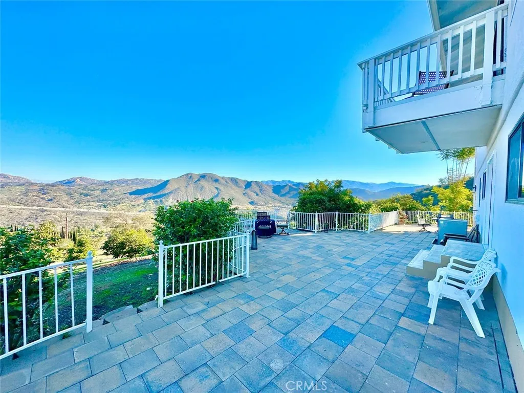 https://cdn.realtyfeed.com/cdn/127/306710377/517498f179e338d8605e234ff8b3cf6b.webp