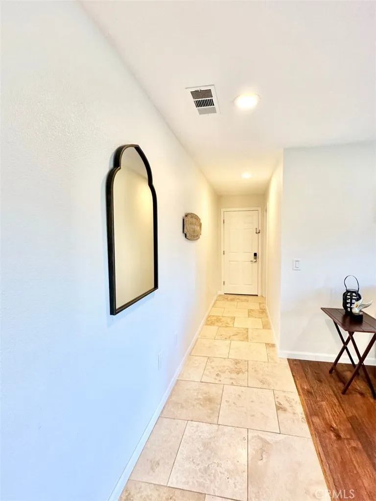 https://cdn.realtyfeed.com/cdn/127/306710377/6c2c6a8122252ab9250a38a5821ea2e3.webp