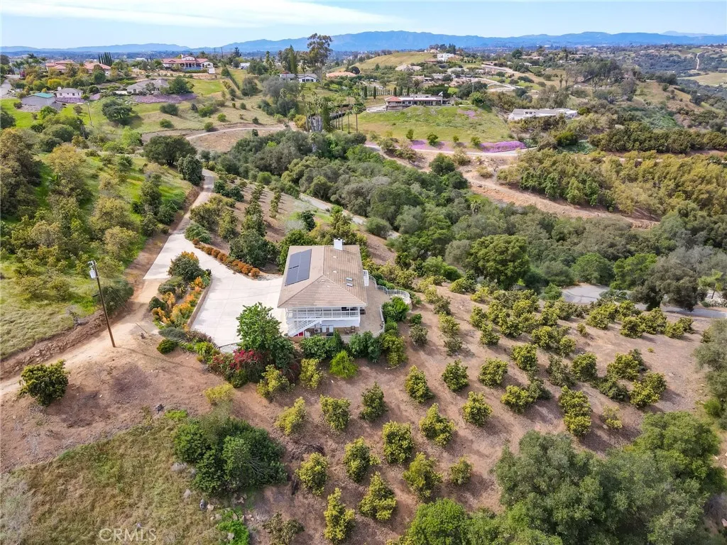 https://cdn.realtyfeed.com/cdn/127/306710377/aabc6f6f00ad9ab8460a38920053fae3.webp