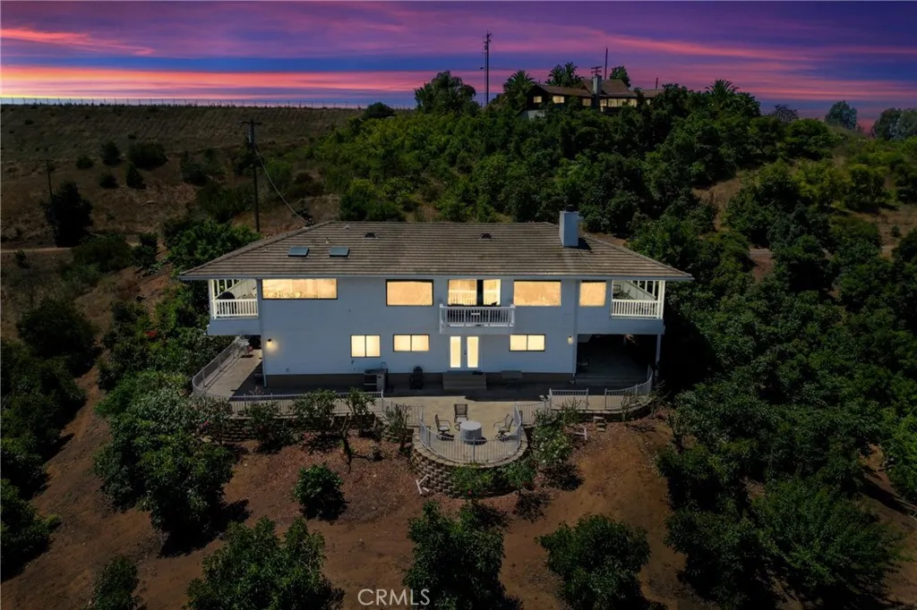 https://cdn.realtyfeed.com/cdn/127/306710377/edd066d5f159d8985cfb644e74c0bcdf.webp