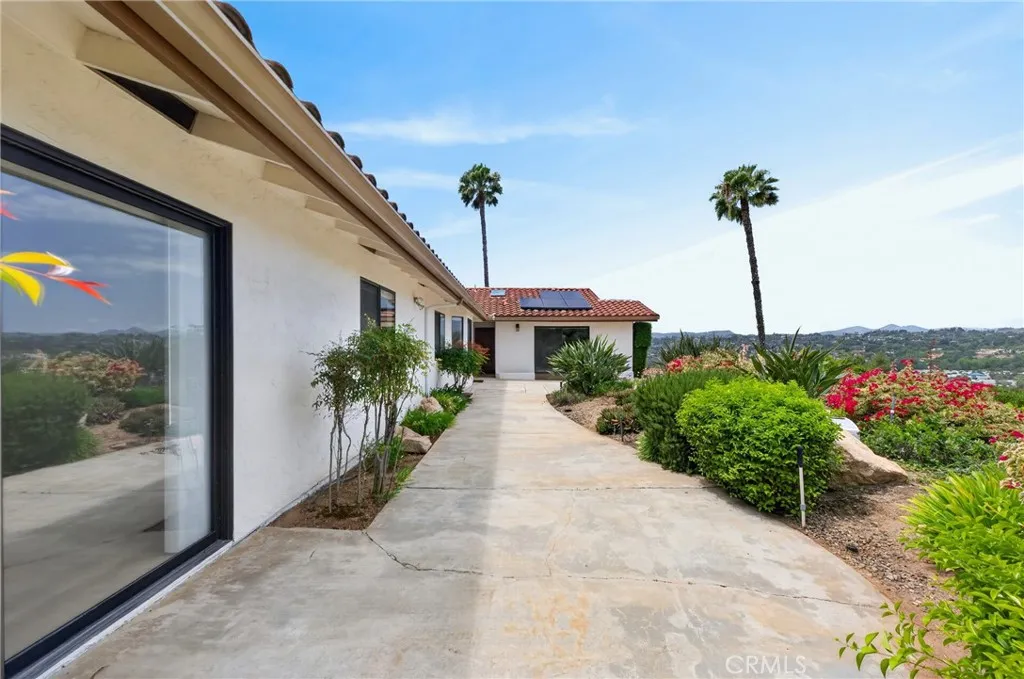 https://cdn.realtyfeed.com/cdn/127/306710406/2c47bb9c47104fa3d92d2220f856e34b.webp