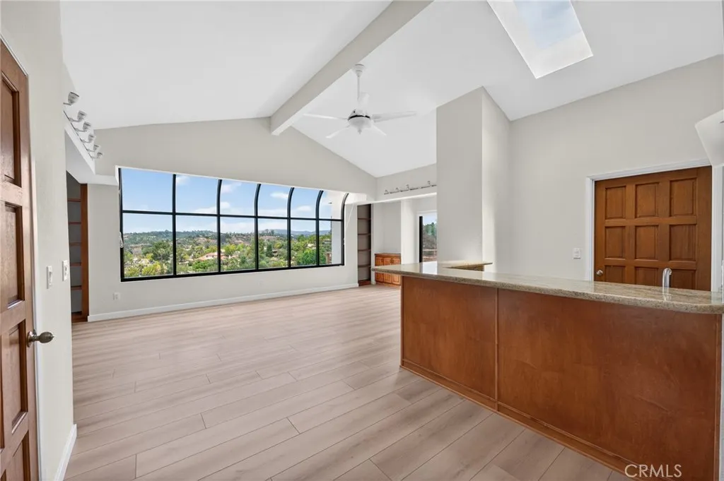 https://cdn.realtyfeed.com/cdn/127/306710406/59fe7398284b2a2754999f287c4a5087.webp