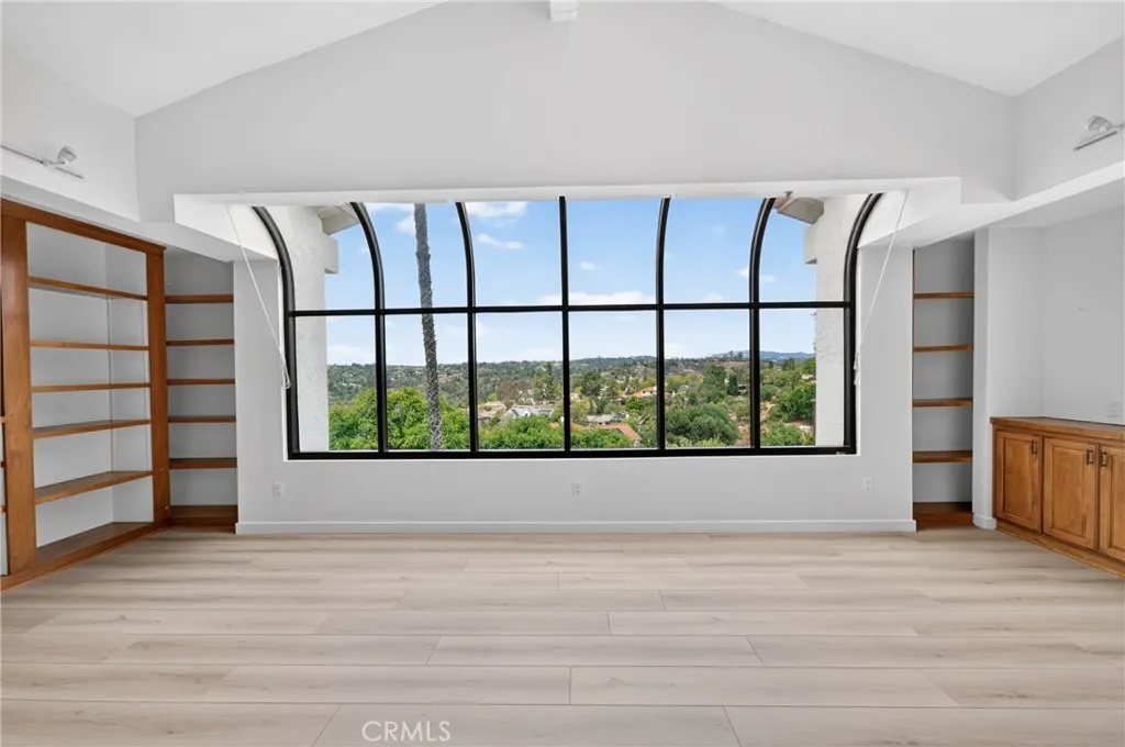 https://cdn.realtyfeed.com/cdn/127/306710406/6117f916d56df3da024c61e5af5caee3.webp
