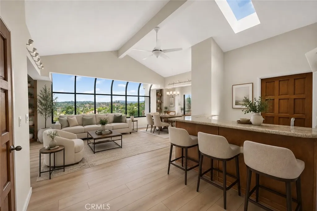 https://cdn.realtyfeed.com/cdn/127/306710406/7af561fd871edb6f2c85fb9aa0d6bce5.webp