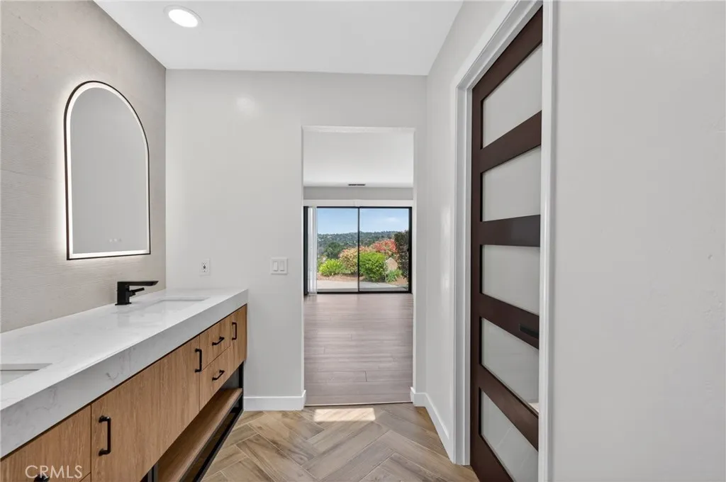 https://cdn.realtyfeed.com/cdn/127/306710406/8e637d470b8ad258a5d7b5877a110933.webp