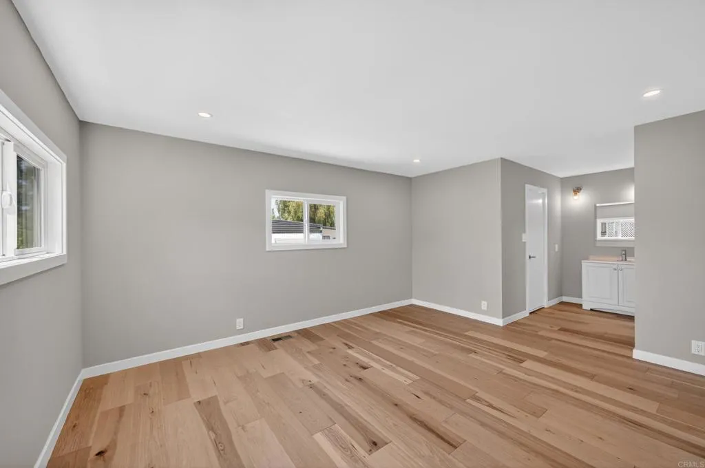 https://cdn.realtyfeed.com/cdn/127/306710445/600e31f6915105f27cc3411810f082ad.webp