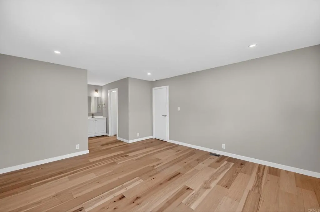 https://cdn.realtyfeed.com/cdn/127/306710445/7c6a3d590742c61976fa4c78058b2163.webp