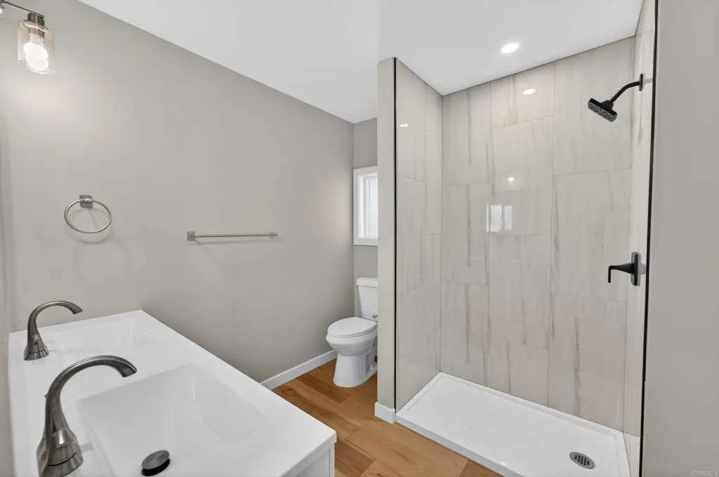 https://cdn.realtyfeed.com/cdn/127/306710445/ba51429a79c5038d84a463baa86b5424.webp