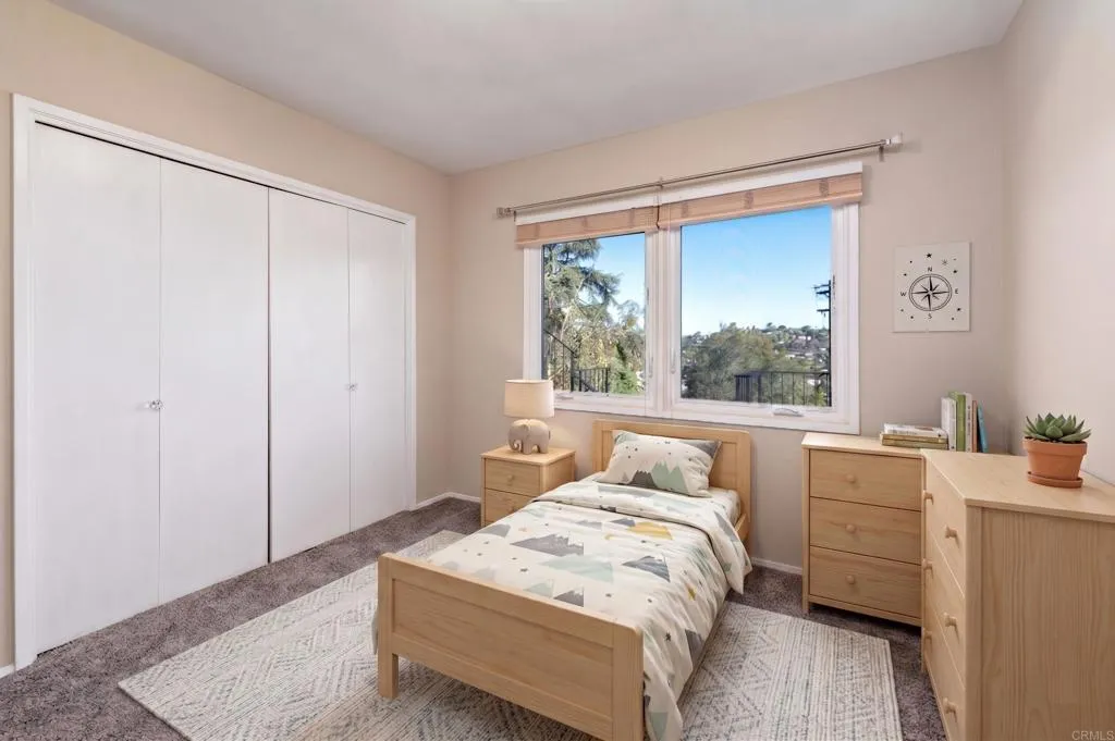 https://cdn.realtyfeed.com/cdn/127/306710449/b29d22ad4f04aaa87eb6a1945e60e221.webp