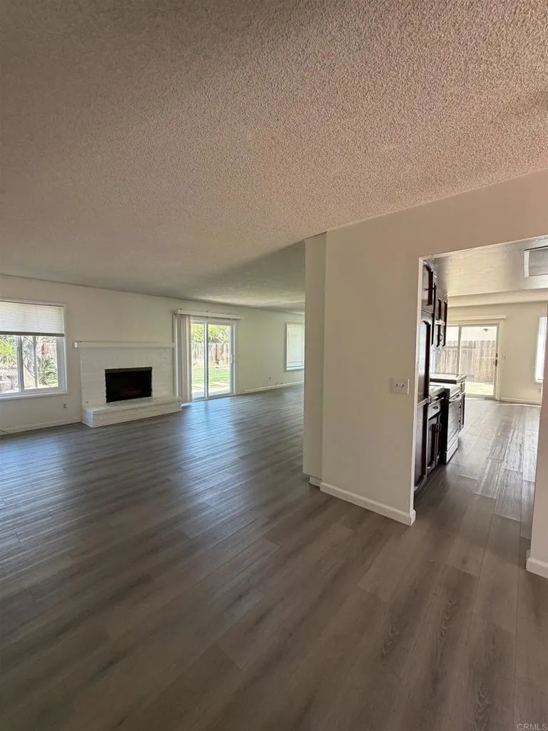 Photo #4: PTP2603402 Listing: Photo #4