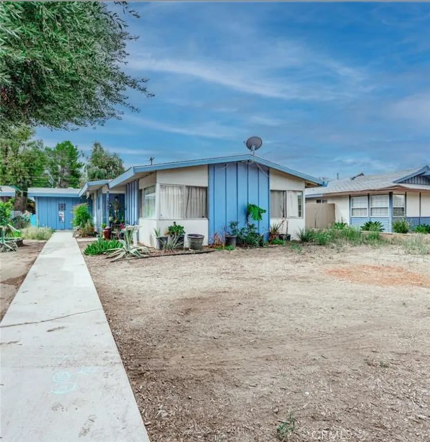 Hemet, CA 92544