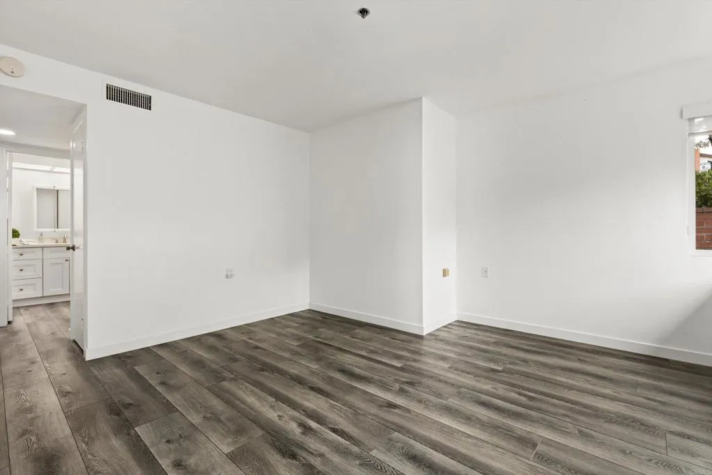 https://cdn.realtyfeed.com/cdn/127/306710488/583979a14e2f29943c43eb150a3cdadb.webp