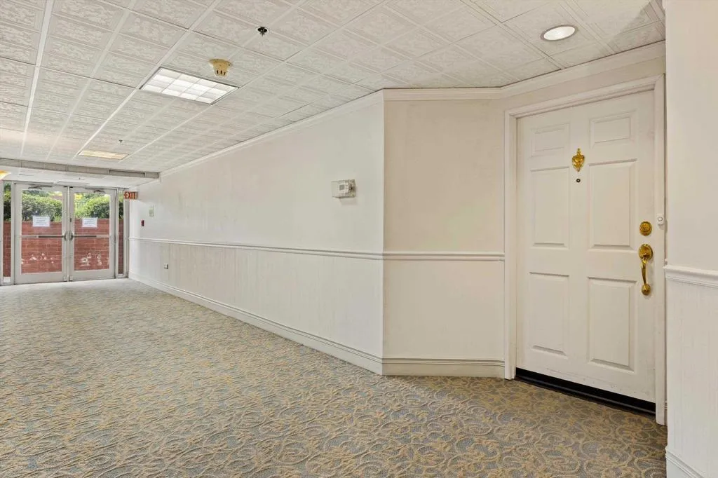 https://cdn.realtyfeed.com/cdn/127/306710488/797fb0d3bed47b6ba4003ba1aa5b6dbd.webp