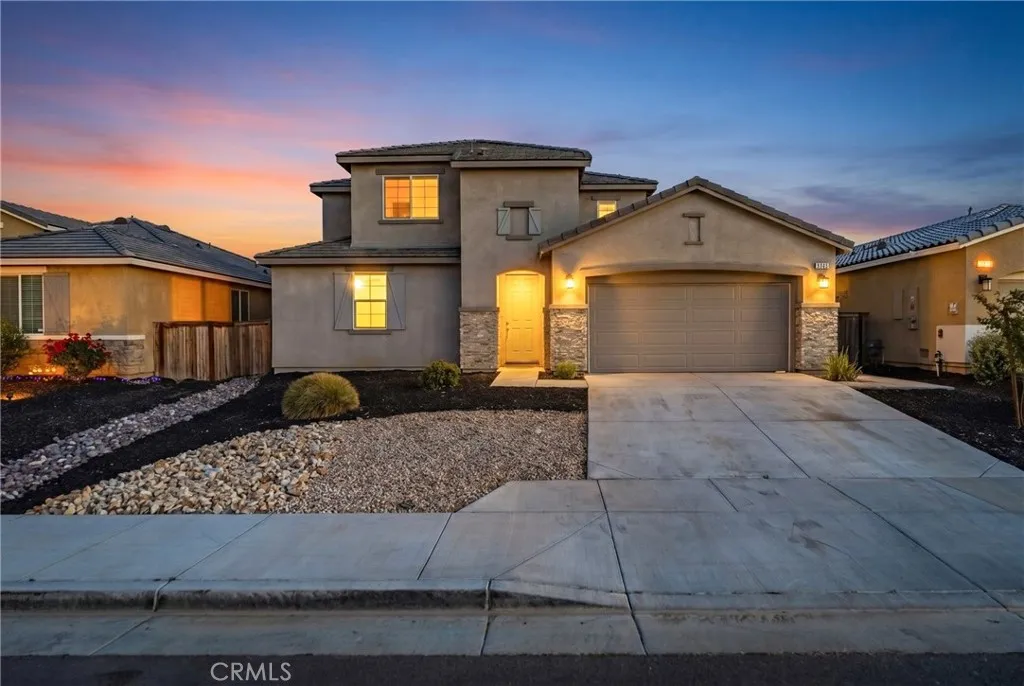 Rosamond, CA 93560